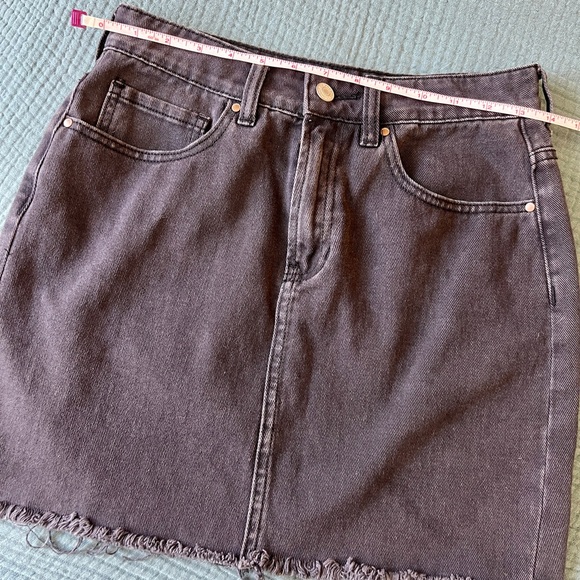 PacSun Denim Mini Skirt - Picture 3 of 4